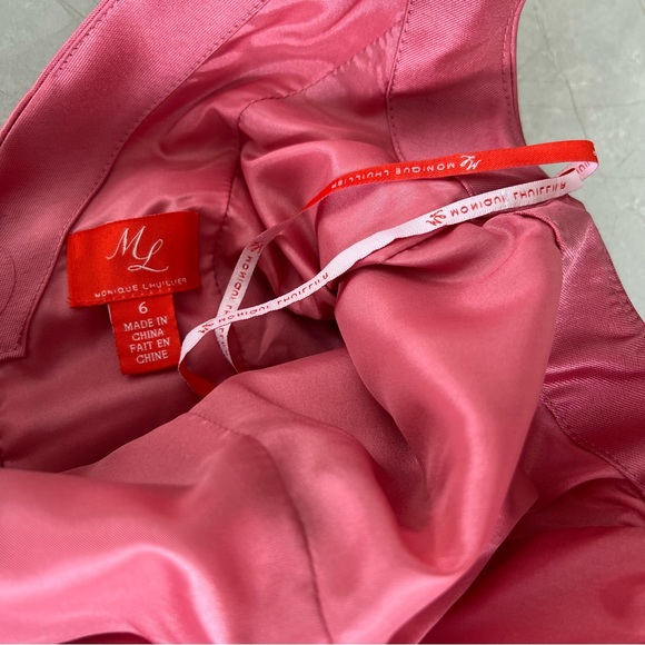 MONIQUE LHUILLIER High Low Laced Sleeves V Neck Cocktail Evening Gown Dress Sz 6 - Picture 13 of 15